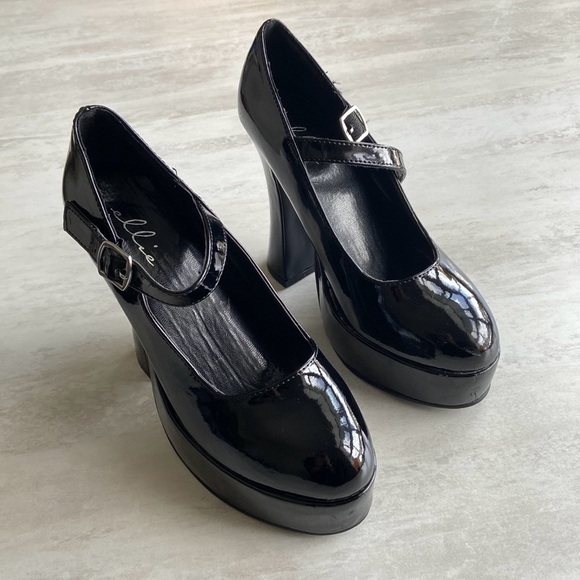 ELLIE Shoes - Picture 3 of 14